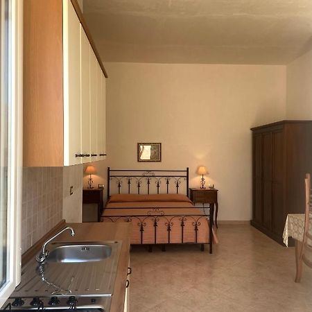 La Rondine Bed And Breakfast Uggiano La Chiesa Zewnętrze zdjęcie