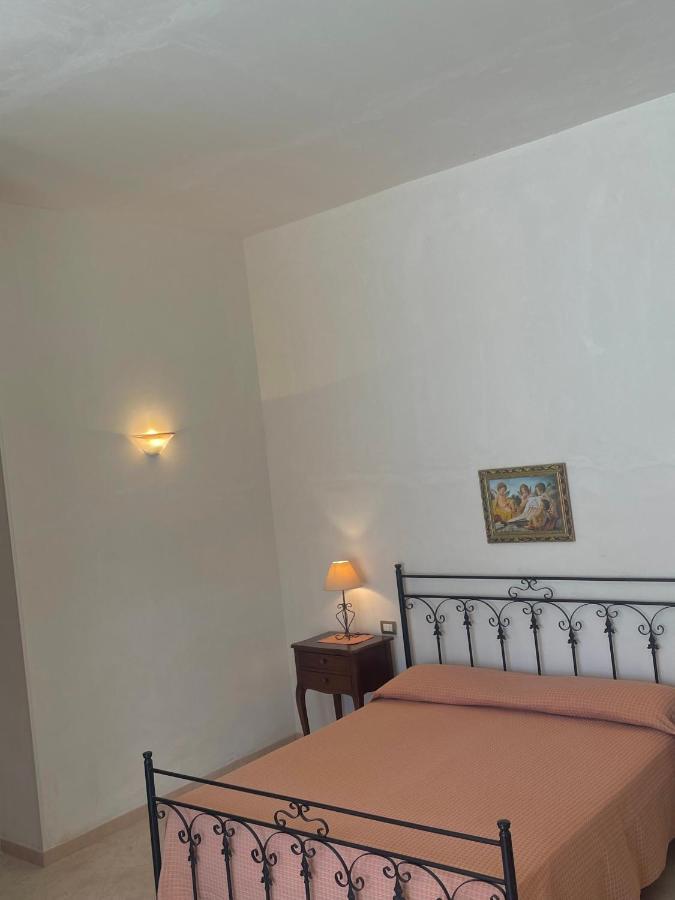 La Rondine Bed And Breakfast Uggiano La Chiesa Zewnętrze zdjęcie